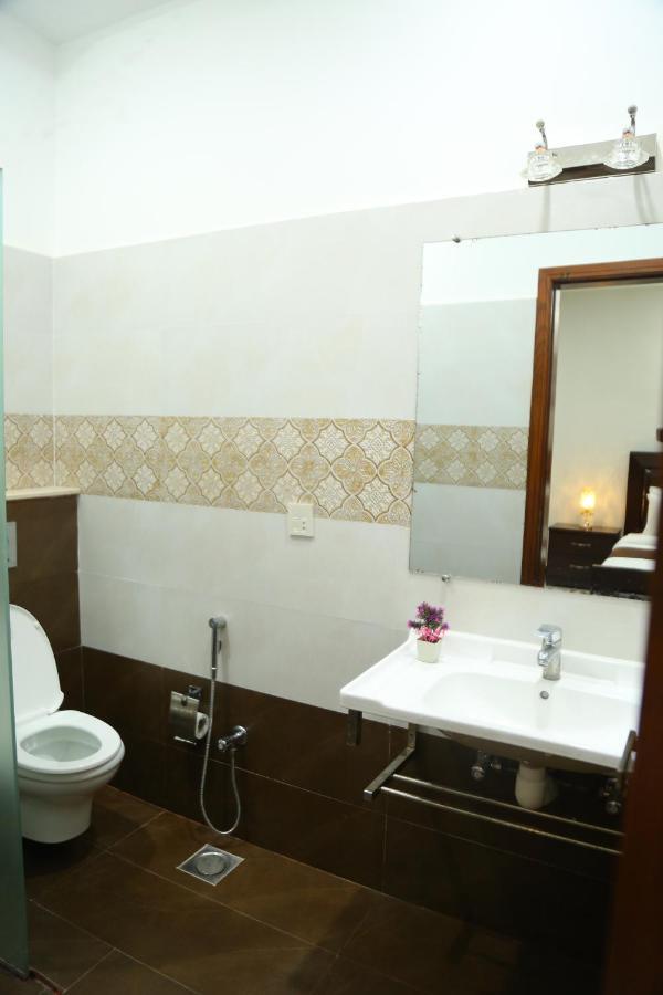 Grand Royal Bed and Breakfast Ισλαμαμπάντ Εξωτερικό φωτογραφία