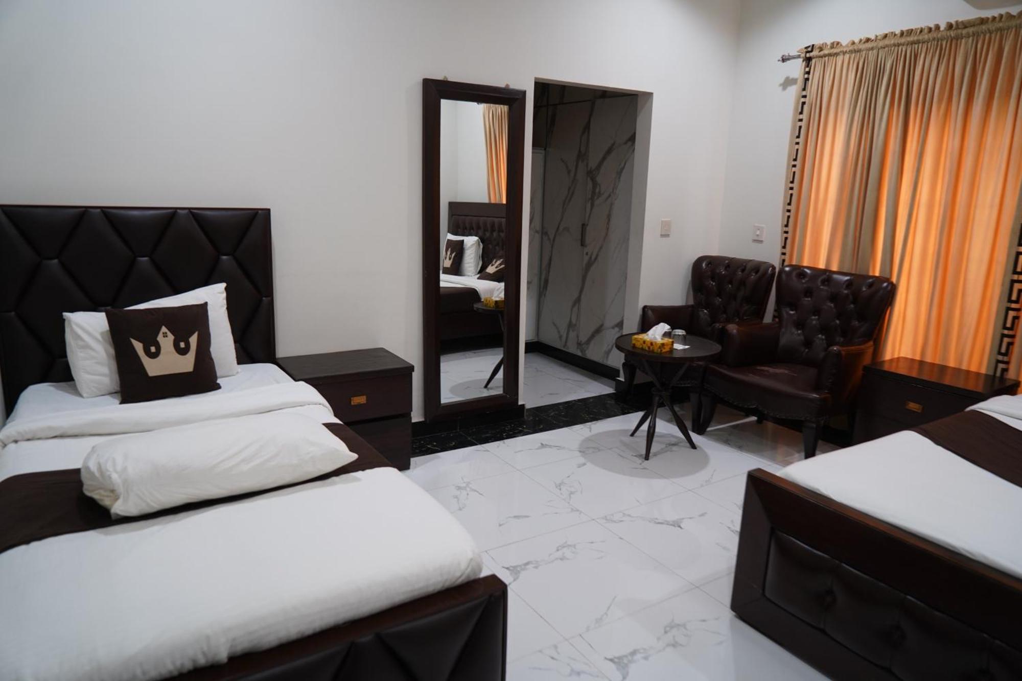 Grand Royal Bed and Breakfast Ισλαμαμπάντ Εξωτερικό φωτογραφία